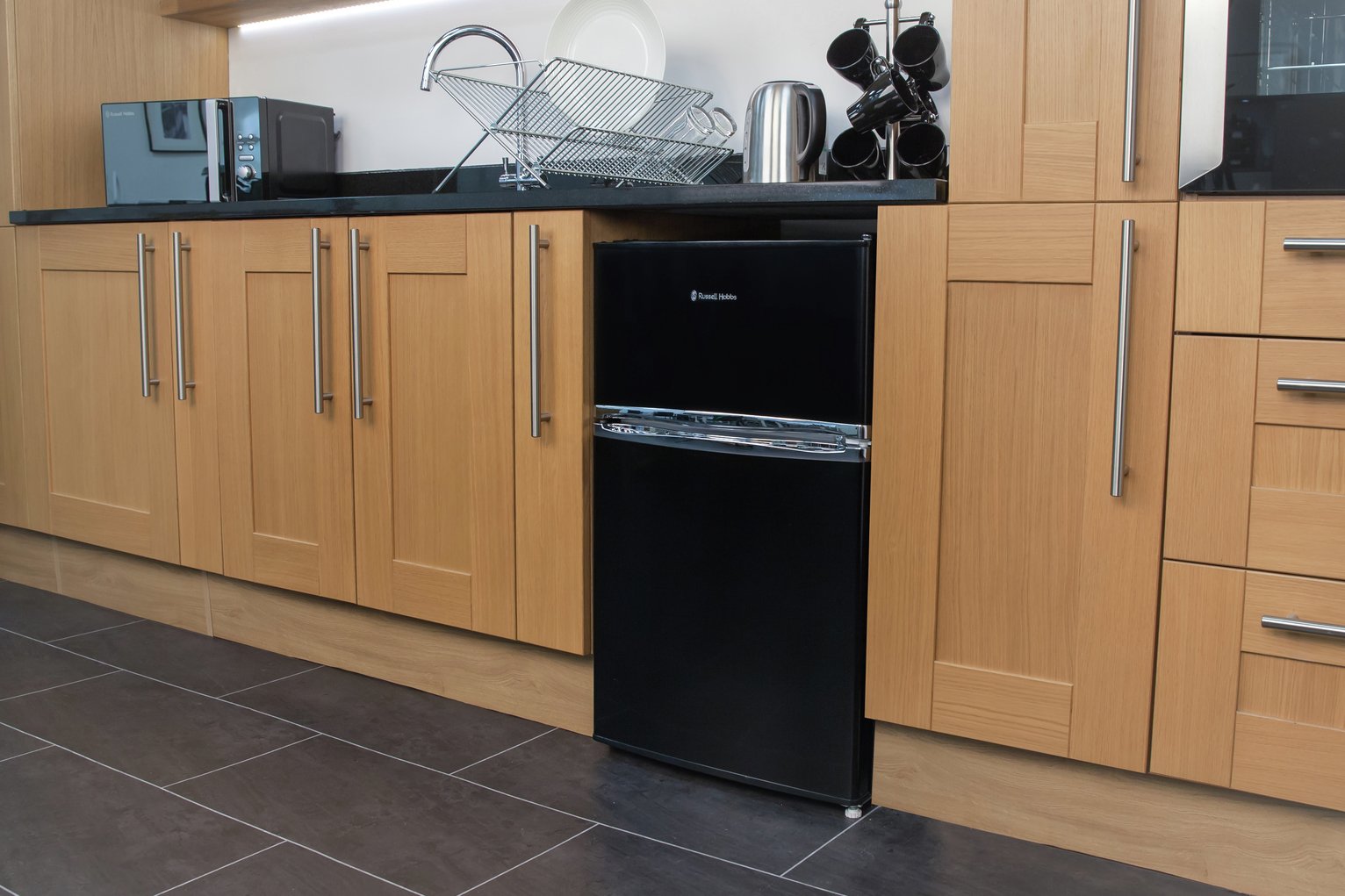 Russell Hobbs RHUCFF50B Under Counter Fridge Freezer Reviews