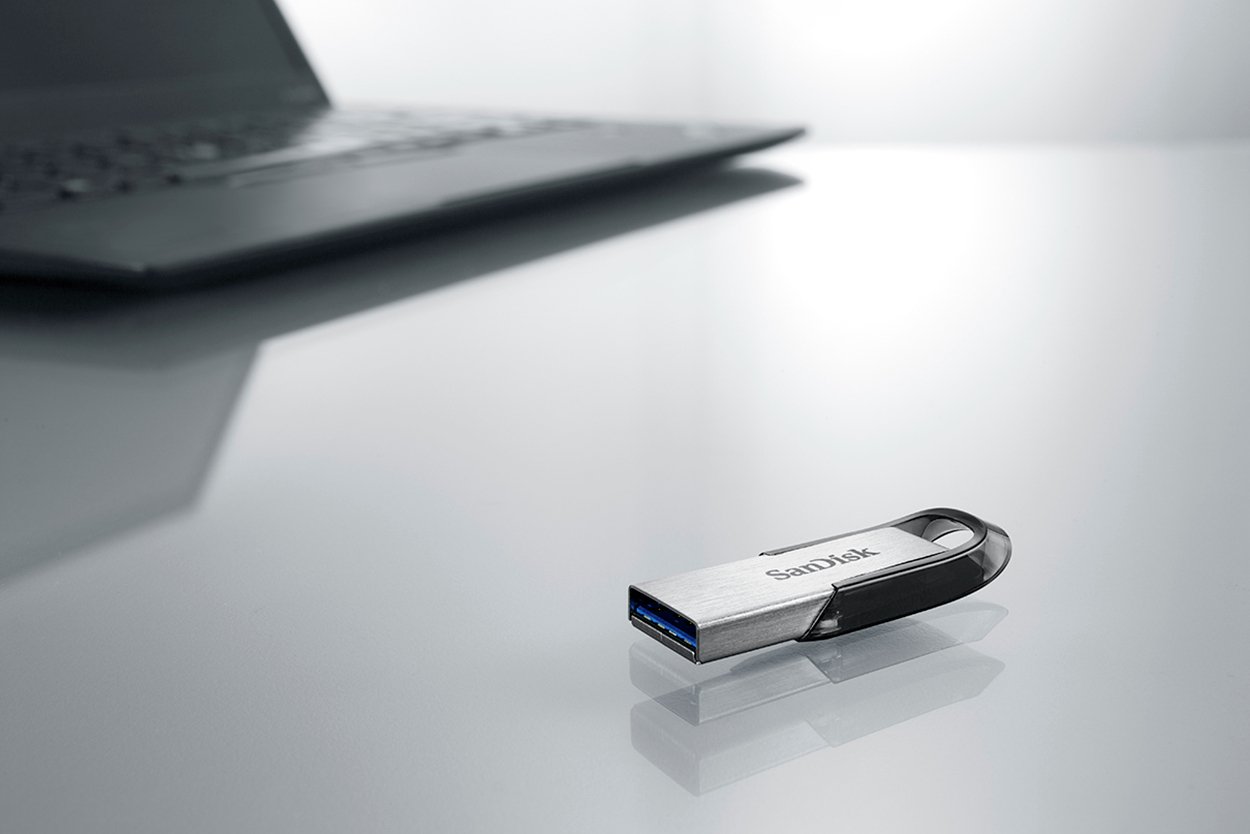 SanDisk Ultra Flair 150MB/s USB 3.0 Flash Drive Review