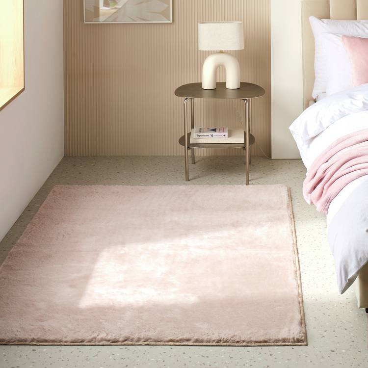 Habitat Cosy Soft Blush Short Pile Rug - 170x120cm 0