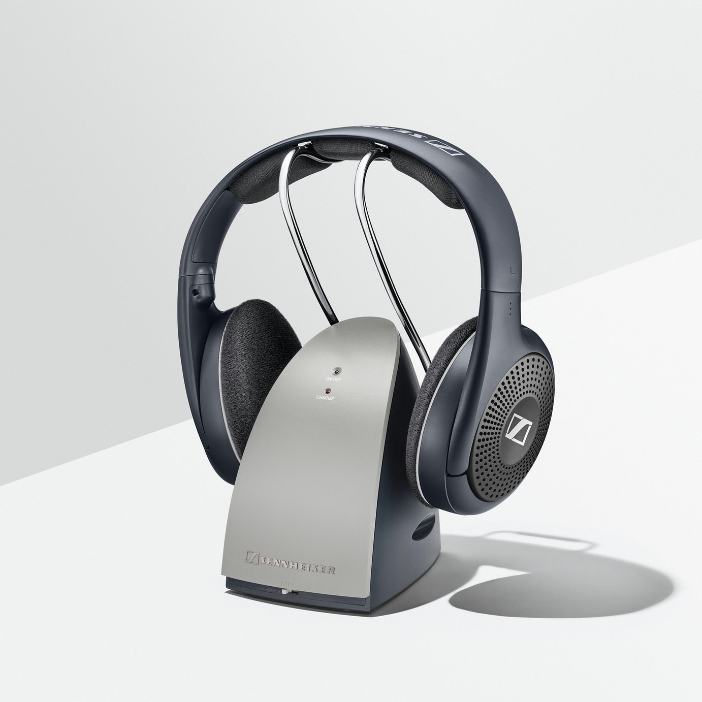 Sennheiser RS 120 II Over-Ear Wireless Headphones Review