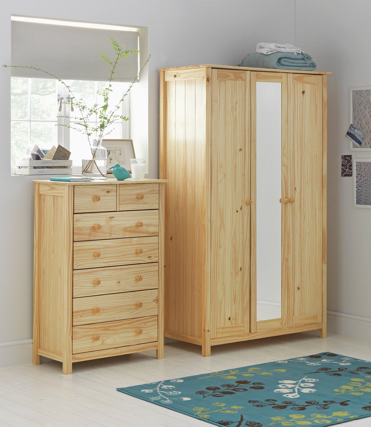 Argos Home Scandinavia 3 Piece 3 Door Wardrobe Set Review