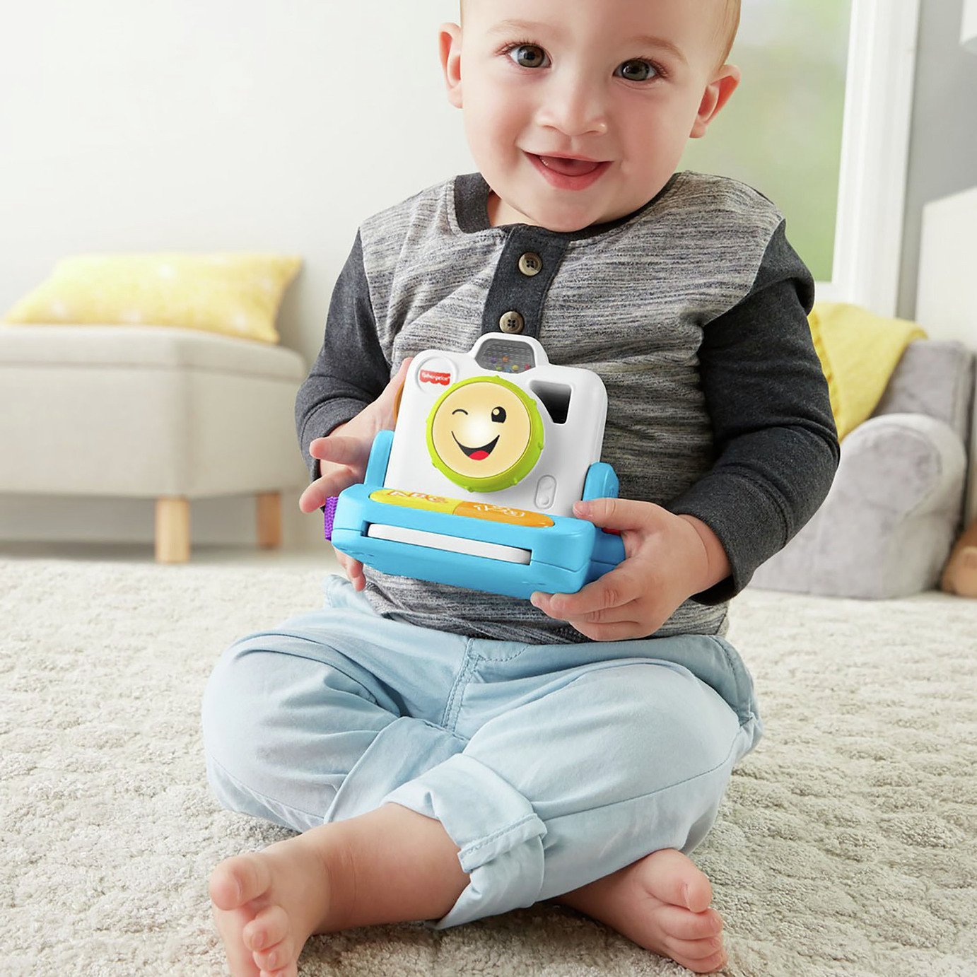 Fisher-Price Laugh & Learn Click & Learn Instant Camera Toy Review