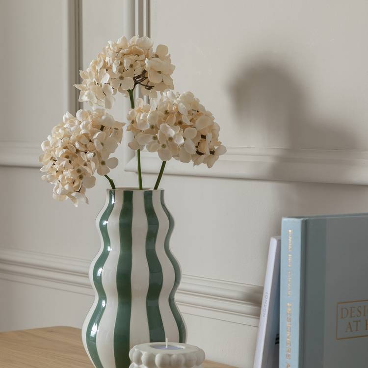 Habitat Artificial Natural Hydrangea Cluster - 55cm 0