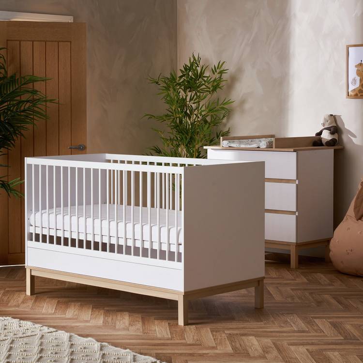 Obaby Astrid 2 Piece Nursery Furniture Set - White 0