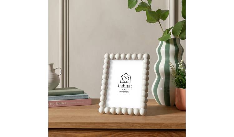 Habitat White Bobble Picture Frame - 5x7"