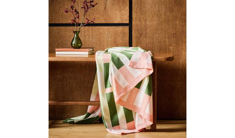 Habitat Midcentury Knitted Throw - Pink & Green- 125x150cm