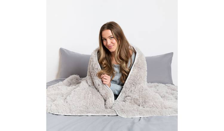 OHS Fluffy Faux Fur 6kg Weighted Blanket 125x180cm - Silver