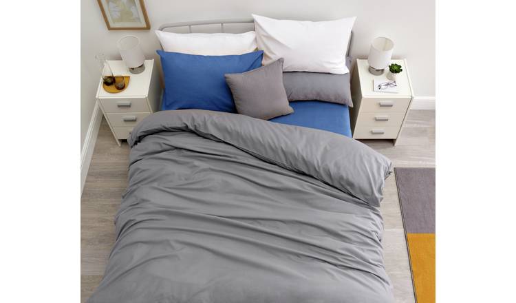 Habitat Easycare Plain Standard Pillowcase Pair - White