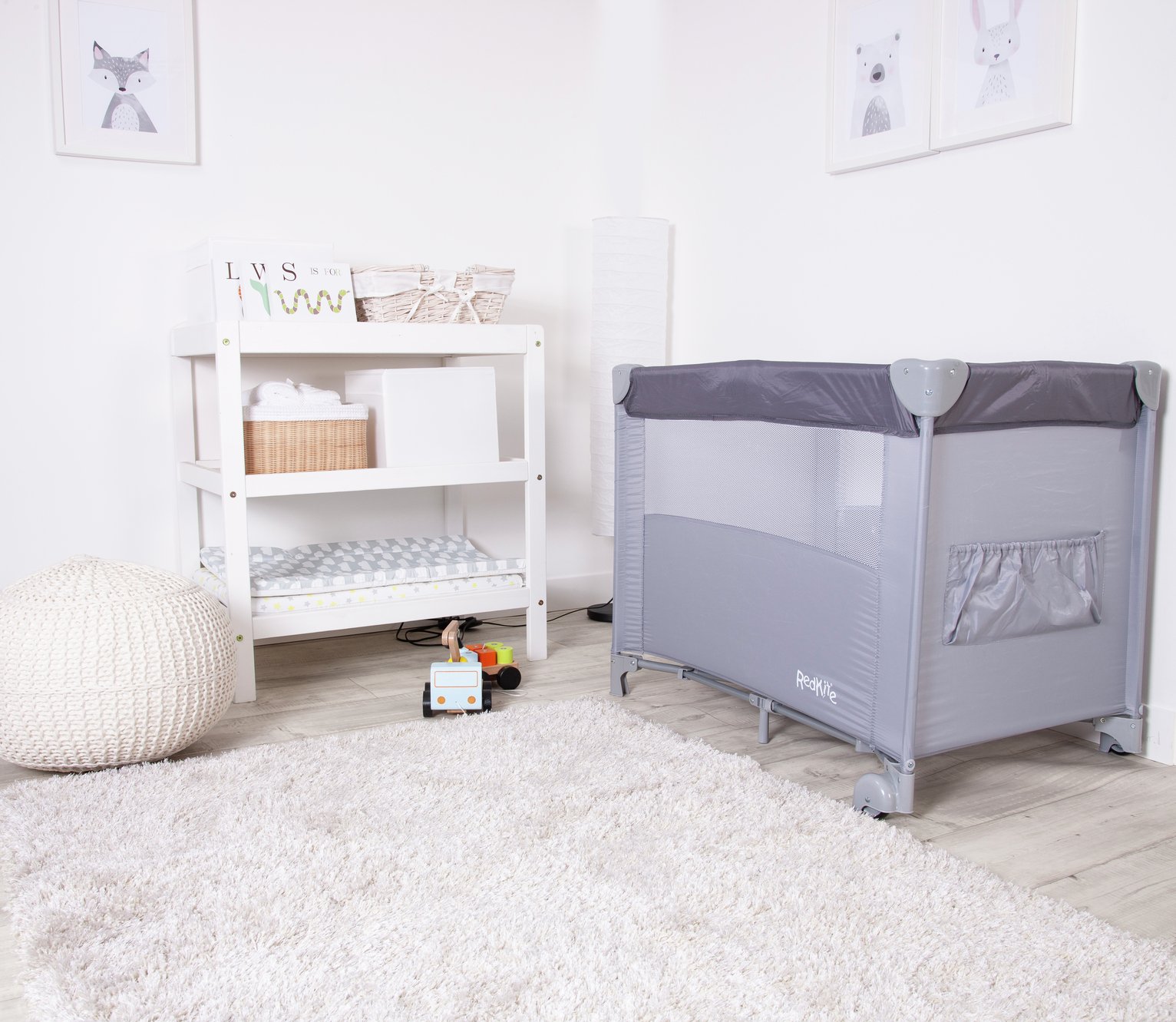 red kite dreamer bassinette travel crib