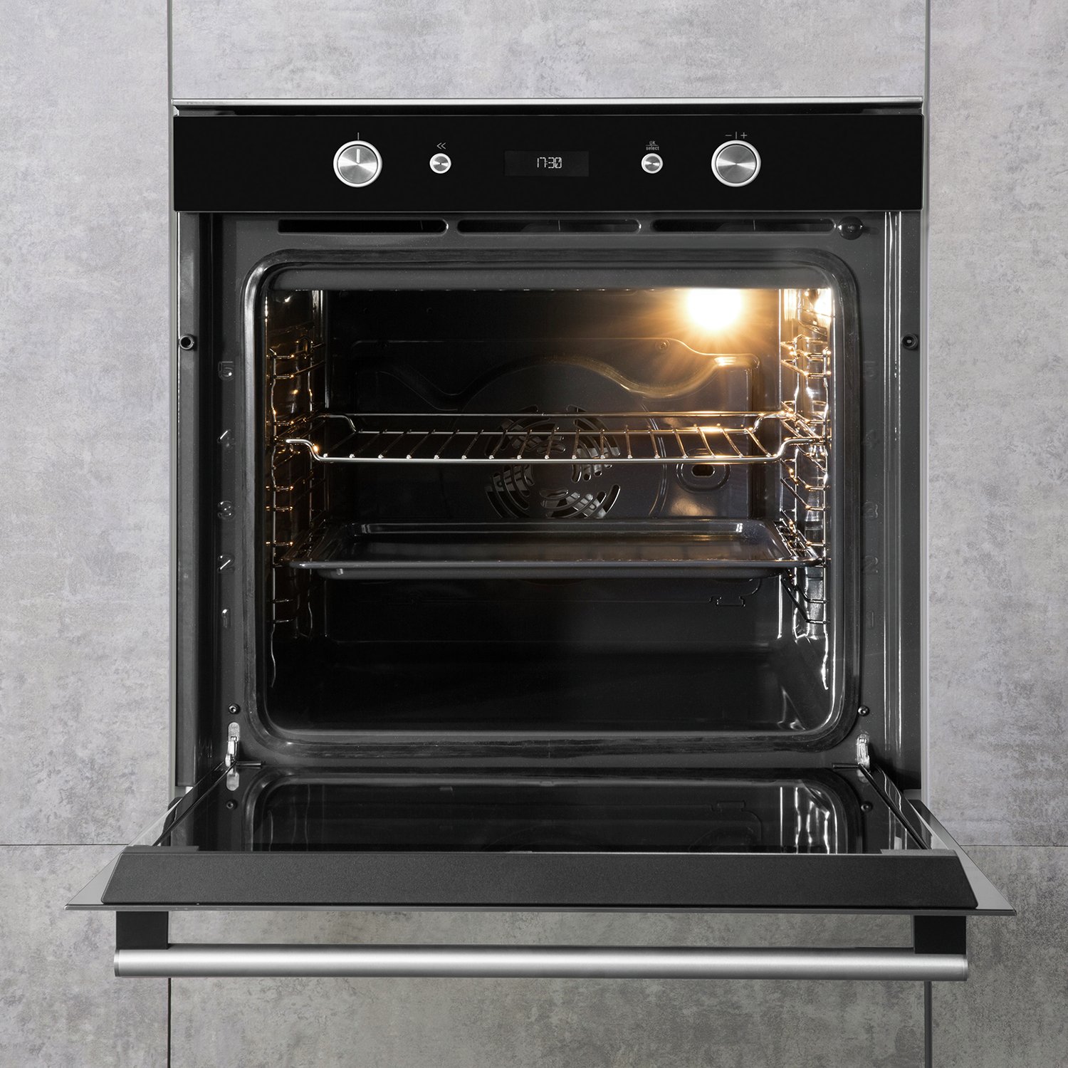 Hotpoint SI6864SHIX Built In Single Electric Oven Review