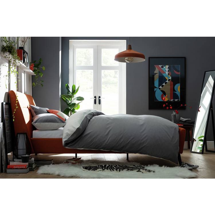 Habitat Easycare Two Tone Black & Red Bedding Set - Double 0