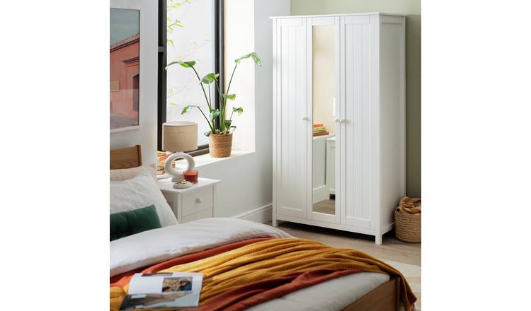 Argos white online sliding wardrobe