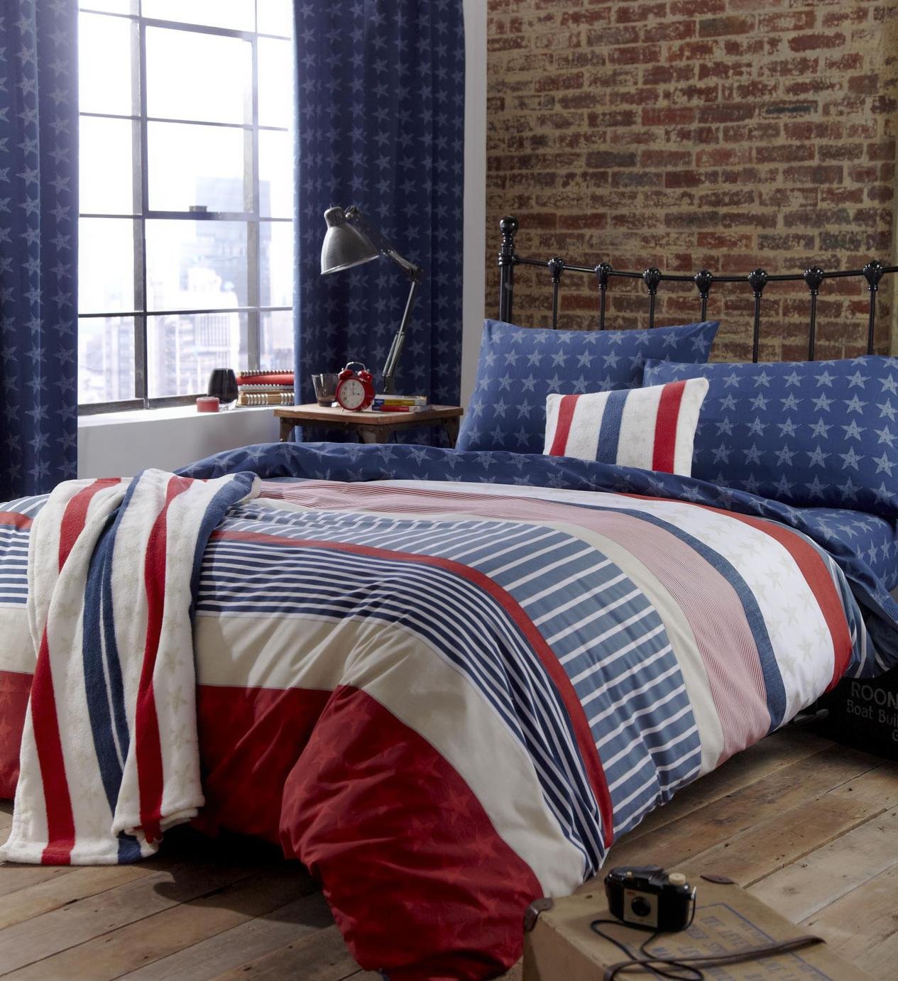 Catherine Lansfield Stars and Stripes Duvet Set review