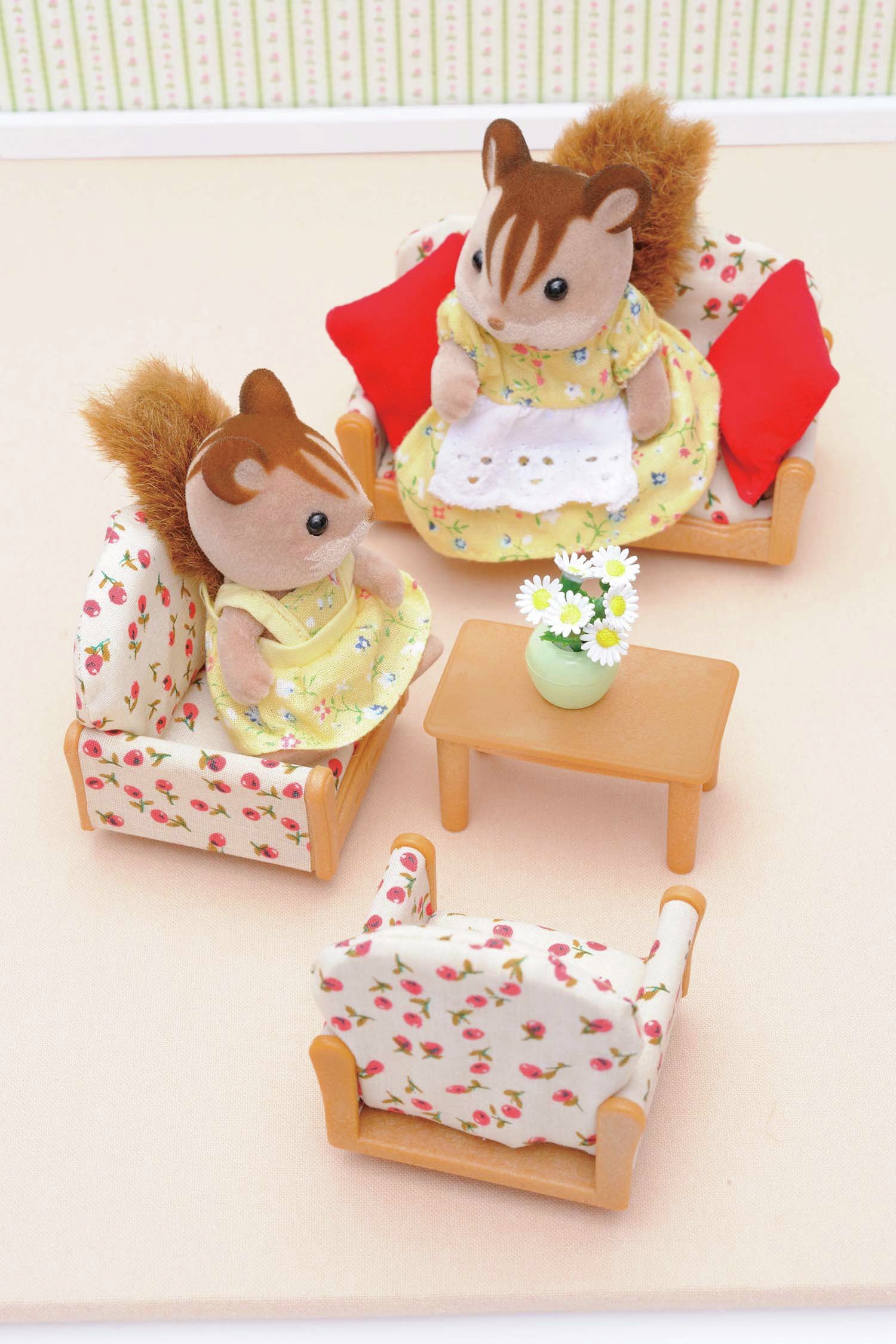 like sylvanian families