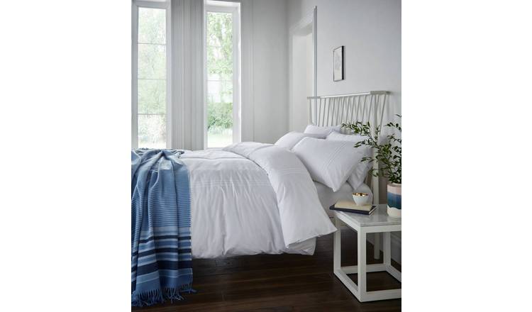 Buy Catherine Lansfield Minimalist White Bedding Set Single