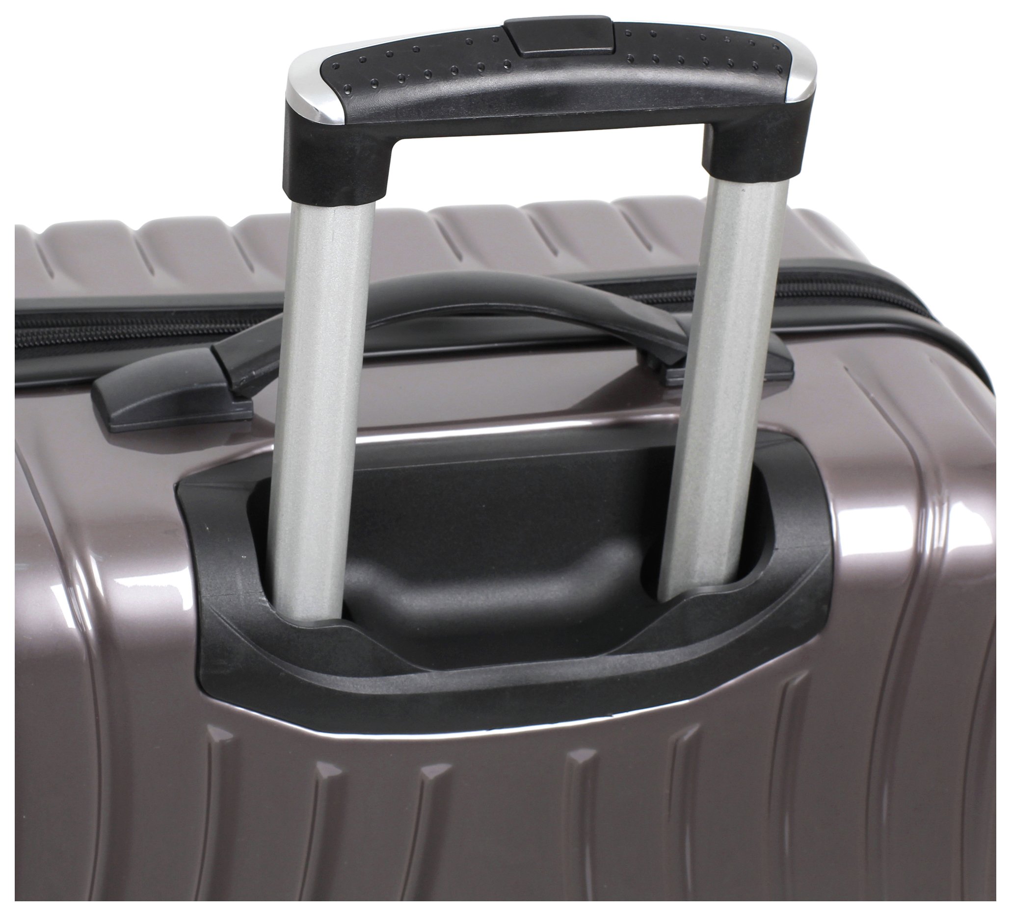 IT Luggage Large 8 Wheel Hard Suitcase Reviews