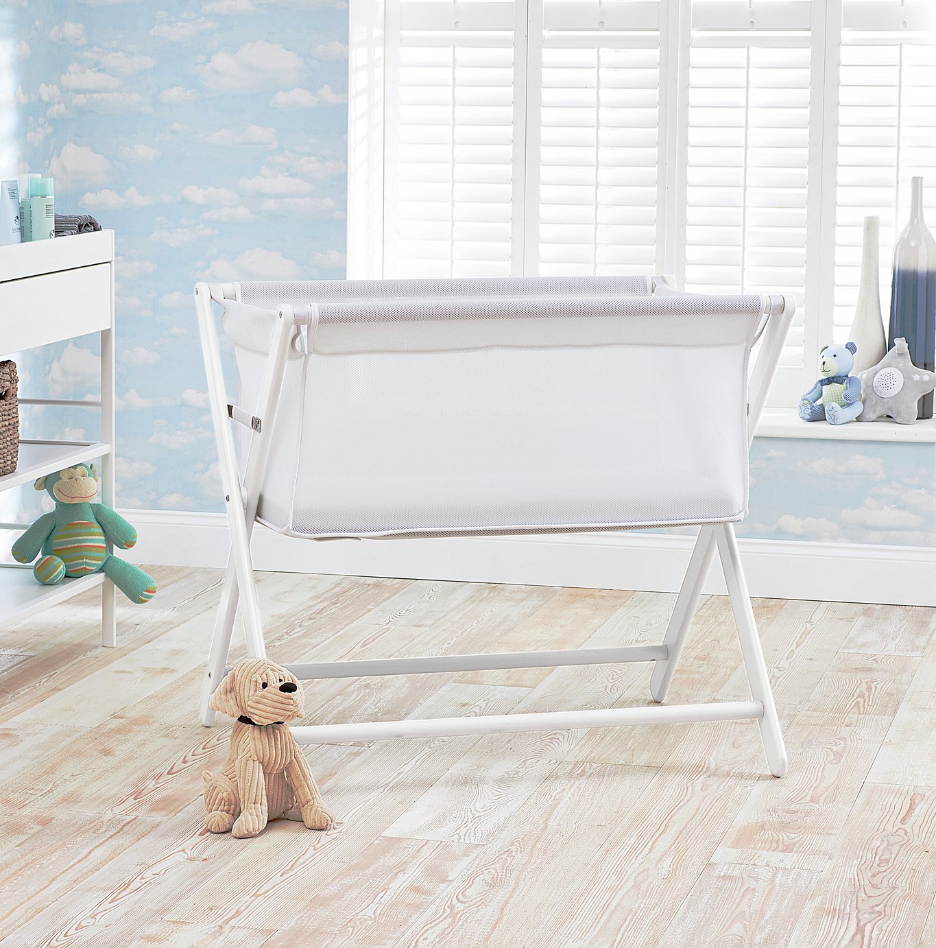 Little Chick Bedside Crib Reviews