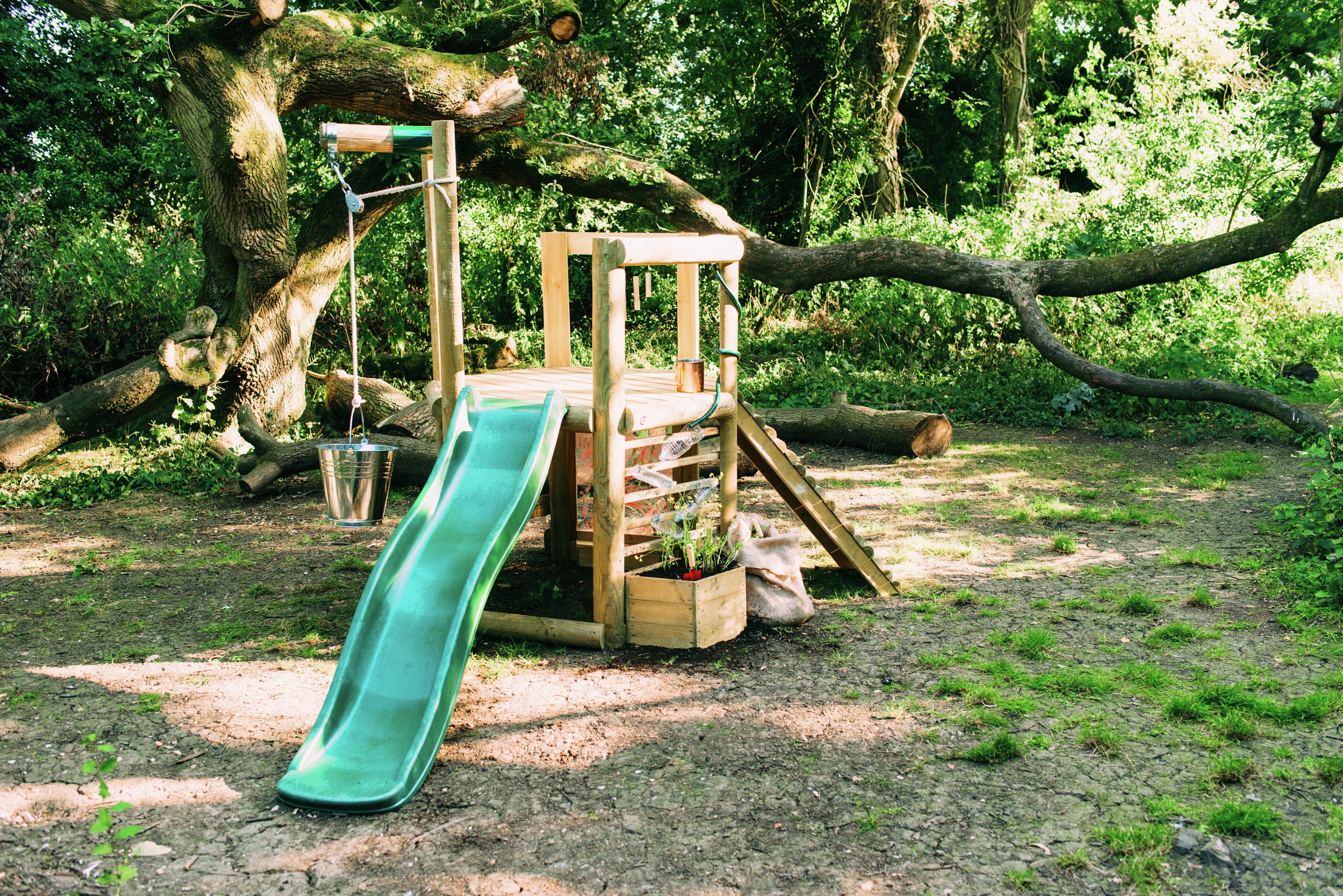 Plum Discovery Woodland Treehouse. Review