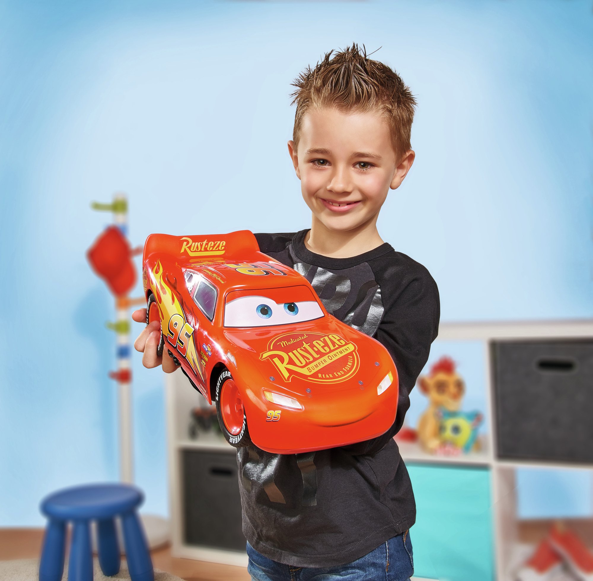 Cars 3 Giant Lightning McQueen RC Car 1:12 Reviews