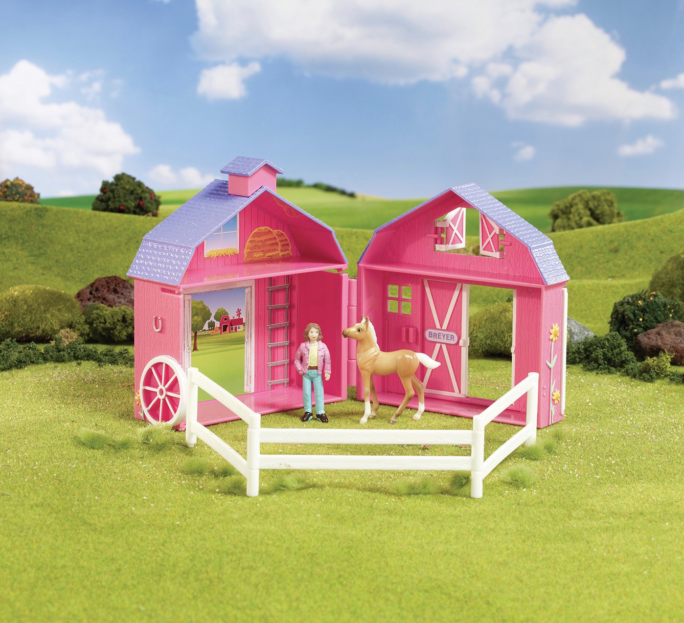 Breyer Horse Crazy Pocket Barn