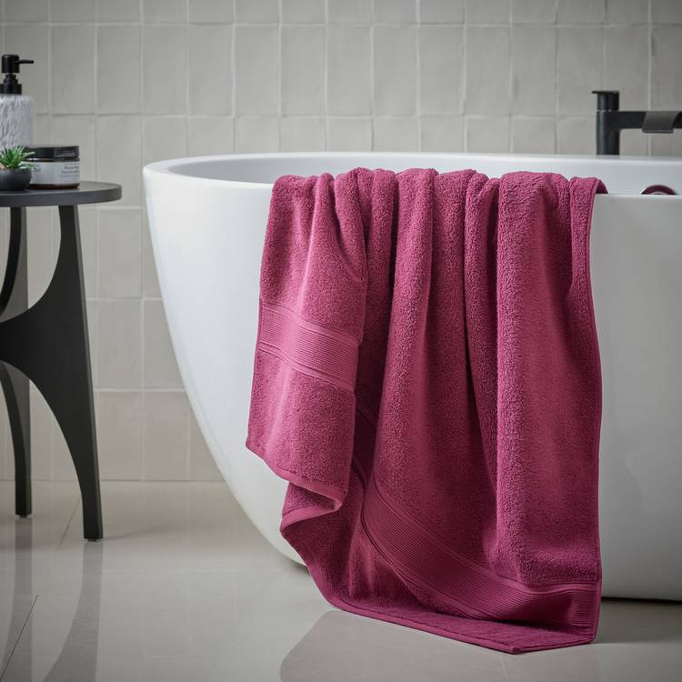 Habitat Supersoft Bath Sheet - Plum 0