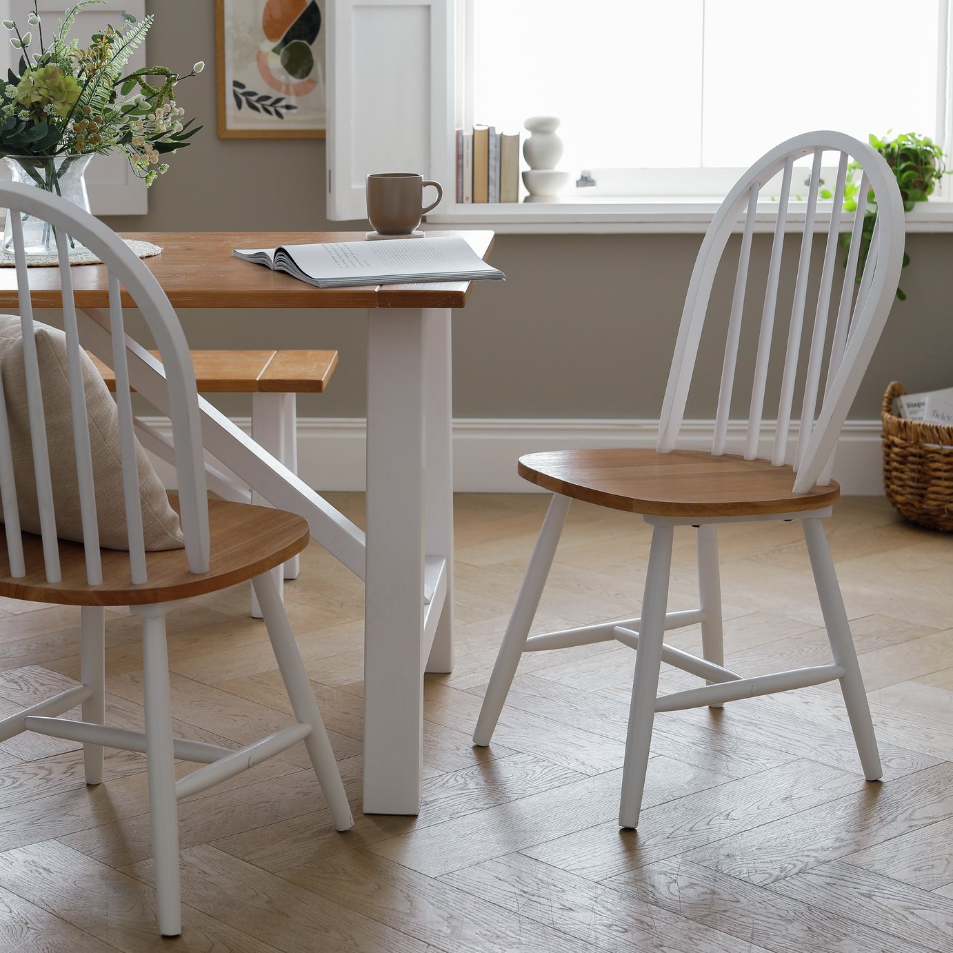 Habitat Burford Pair of Solid Wood Dining Chairs - White 