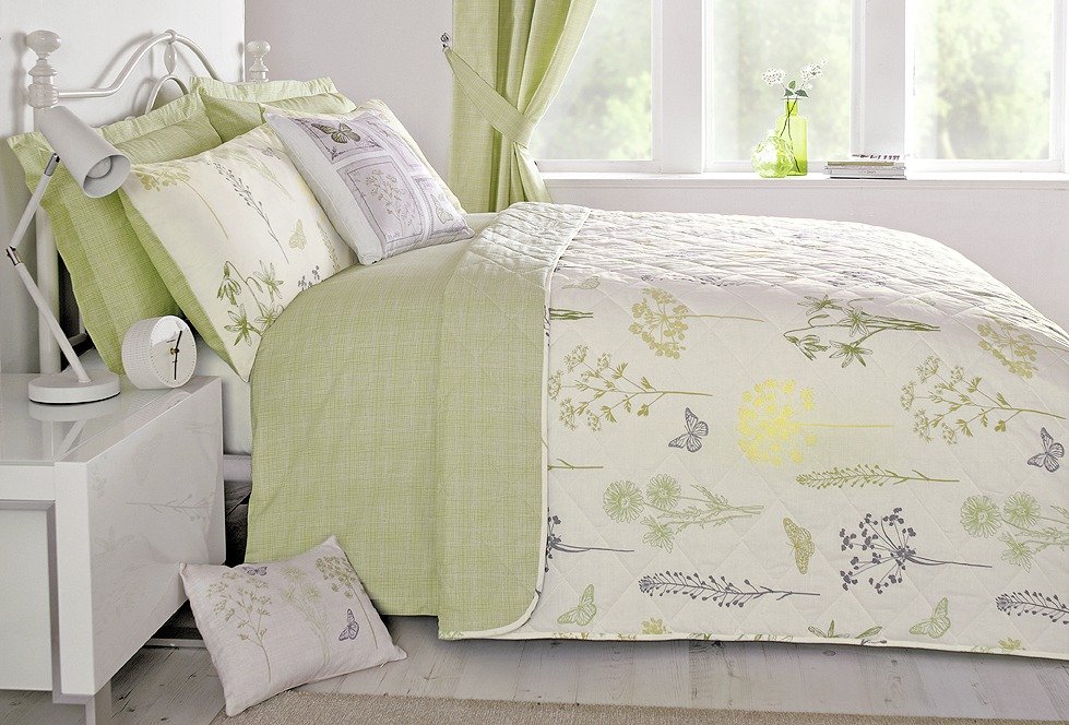 Dreams N Drapes Botanique Throw - Green