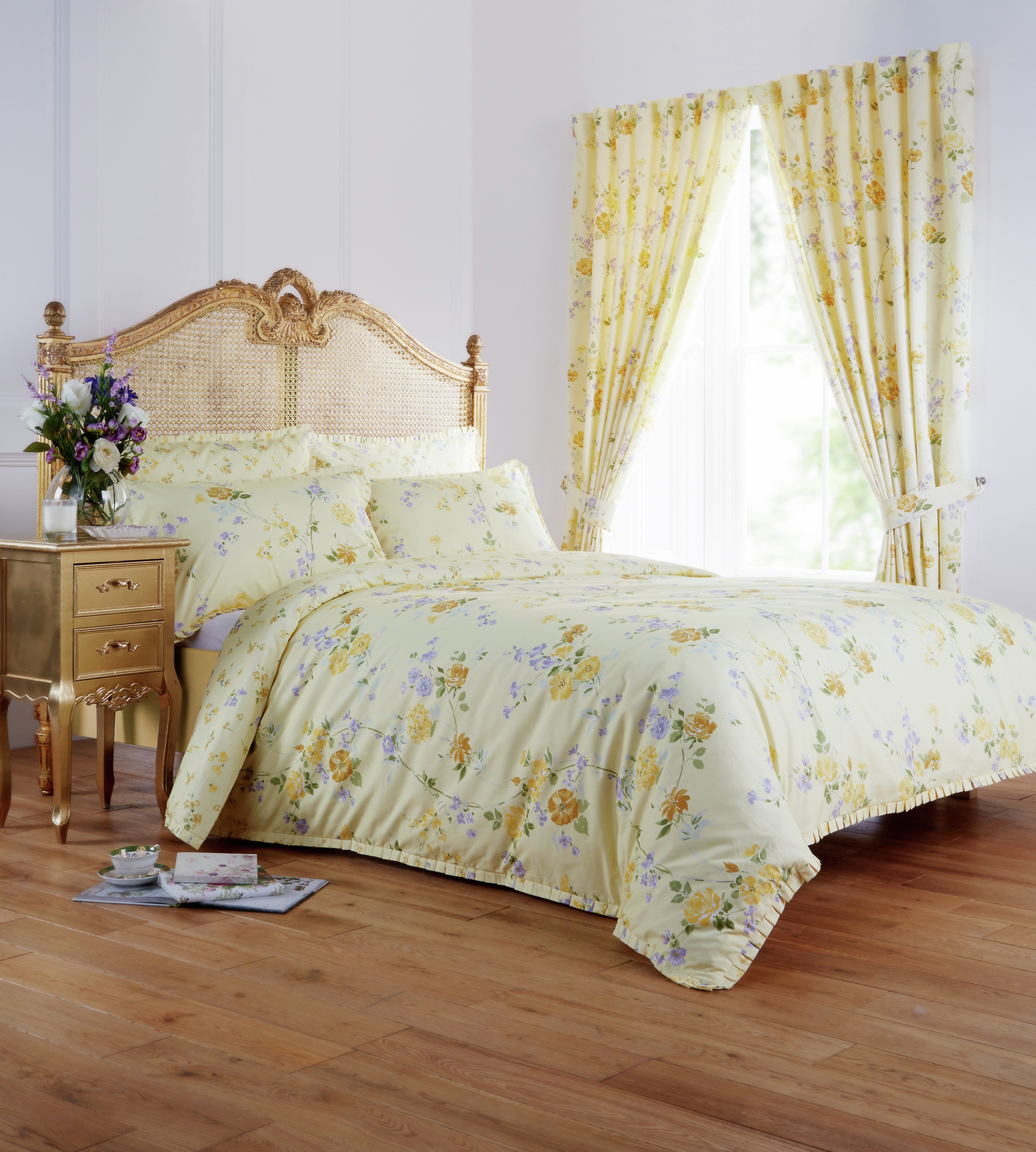 Vantona Emily Frill Bedding Set - Kingsize