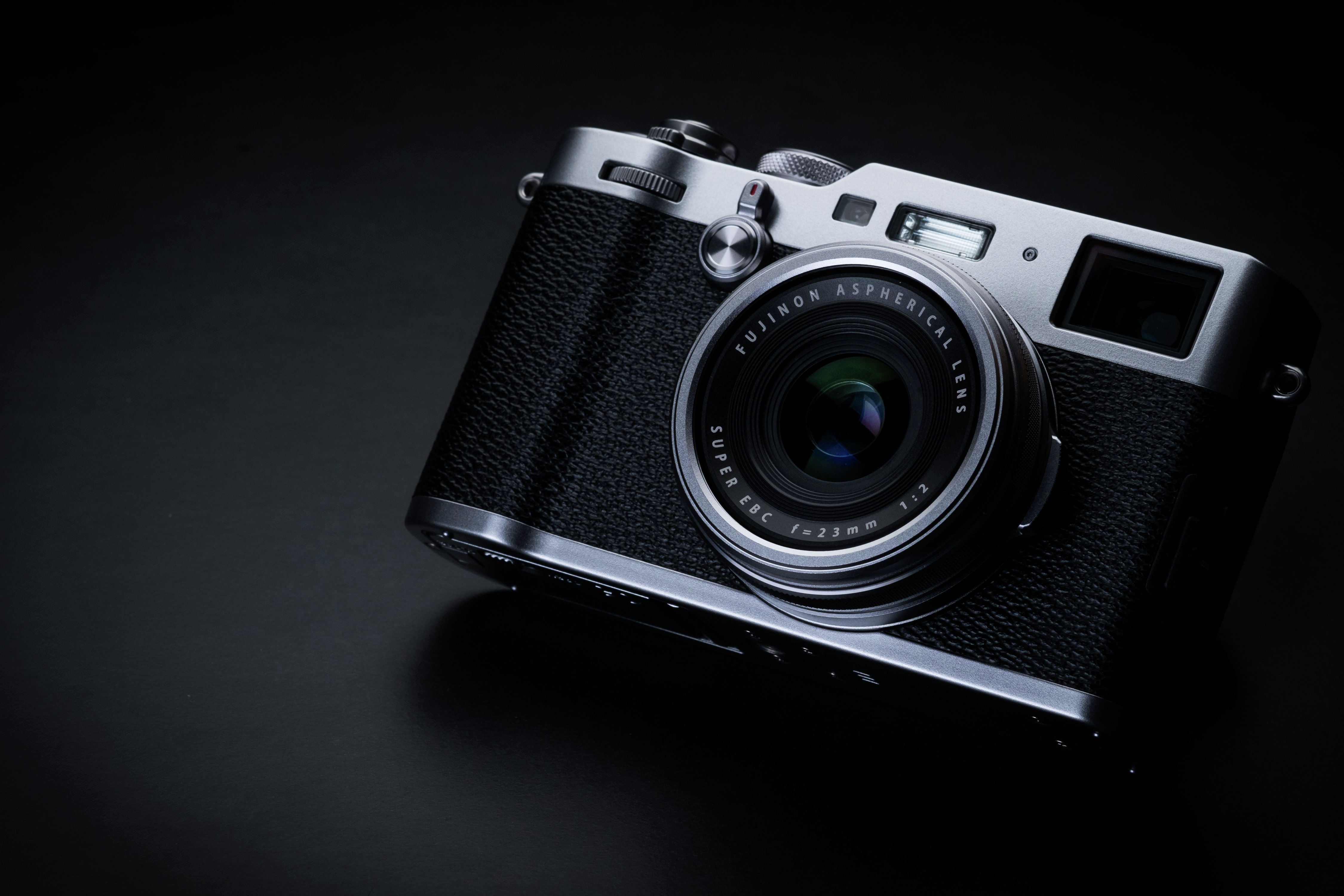 Fujifilm X100F Mirrorless Camera With 23mm Lens Reviews