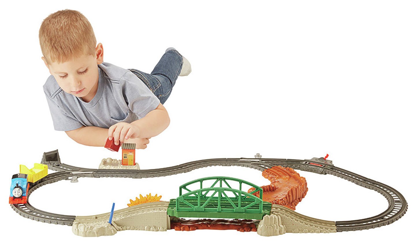 thomas and friends trackmaster daring derail set