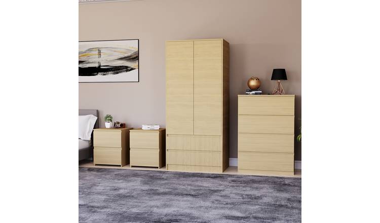 Vida Designs Denver Bedroom Set (2x Bedside, 4 Drawer Chest, Wardrobe) - Pine