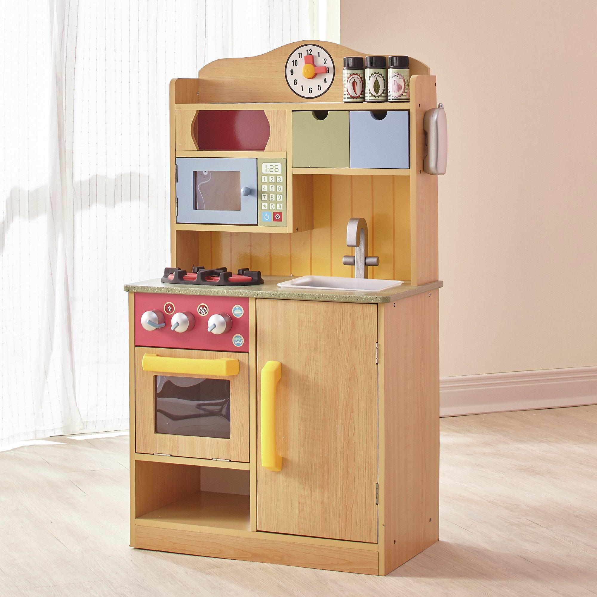 Teamson Kids Wooden Little Chef Toy Play Kitchen Review