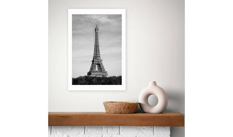 East End Prints Eiffel Tower Art Print - A3
