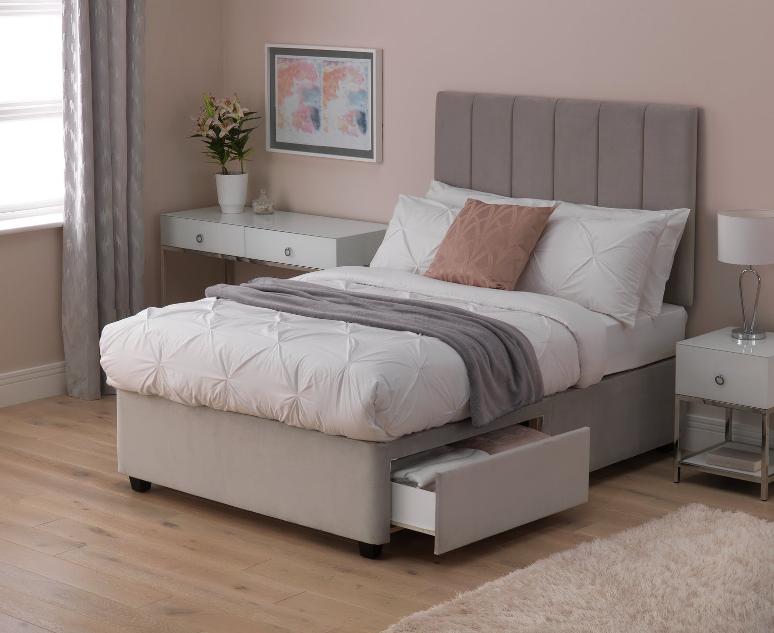 Forty Winks Velvet 1000 Pocket 2 Drw Divan Bed Silver-Double Review