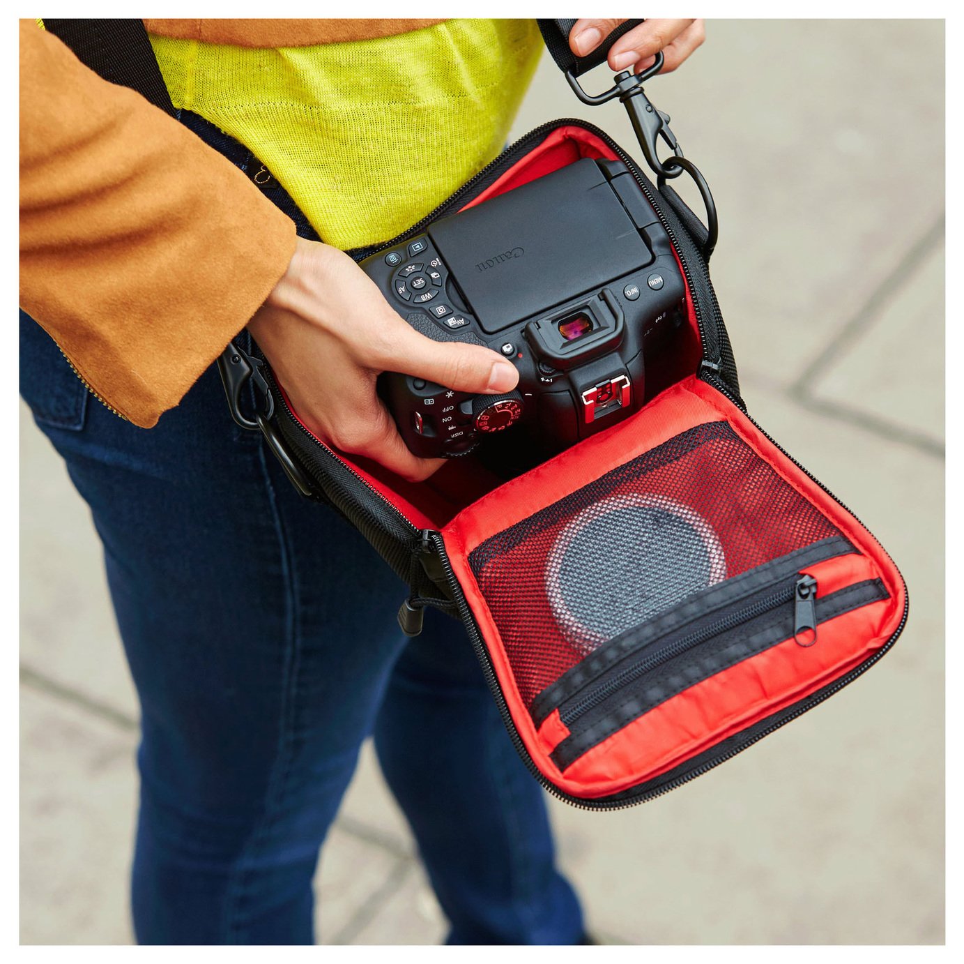 Canon HL100 DSLR Camera Bag Reviews