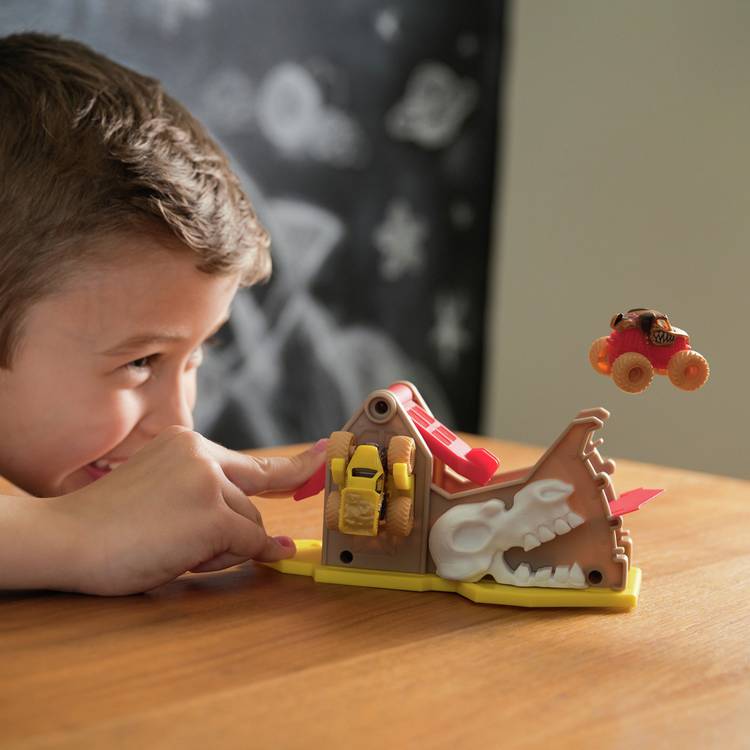 Monster Jam Mini Monster Truck Launcher 0
