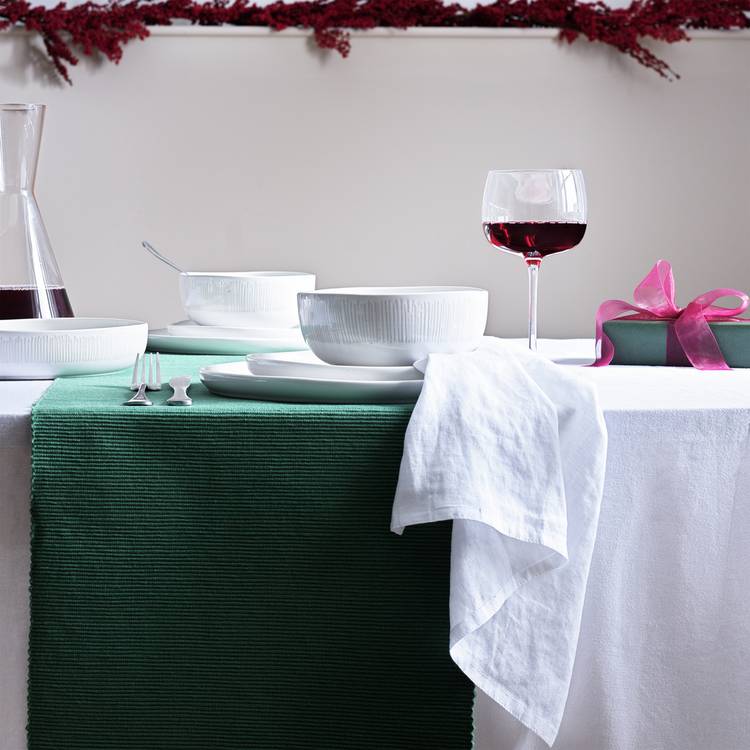 Habitat Ribbed Cotton Table Runner - Green 0