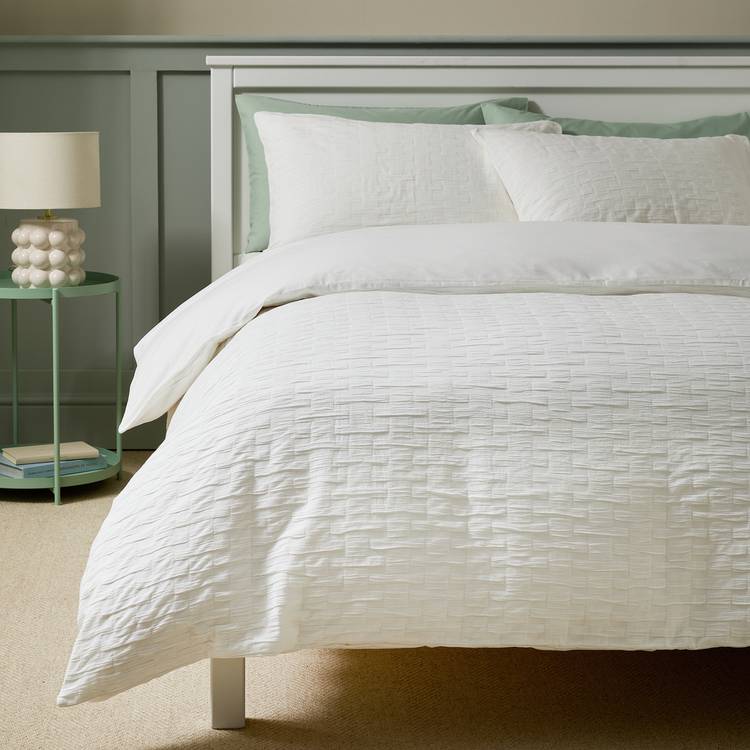 Habitat Cotton Crinkle White Bedding Set - Single 0