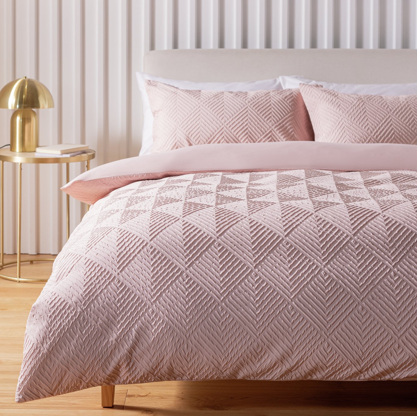 Argos Home Embossed Texture Pink Bedding Set - Single