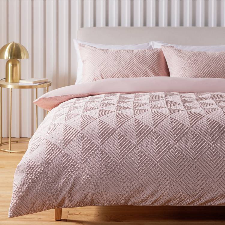 Argos Home Embossed Texture Pink Bedding Set - Single 0