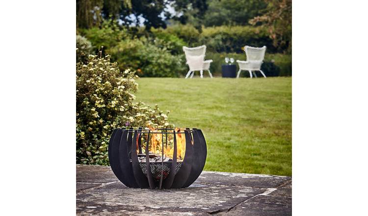 Ivyline Outdoor Solis Fire Pit - Matt Black