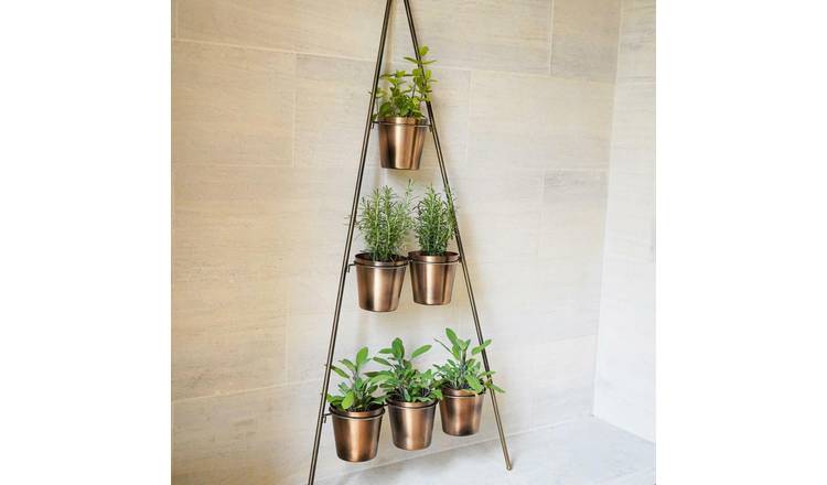 Ivyline 148cm Outdoor Vertical Gold Metal Wall Plant Stand