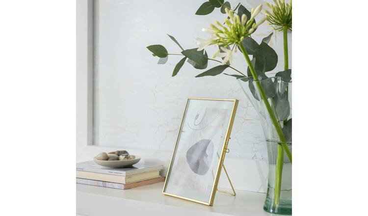 Habitat Skinny Metal Easel Picture Frame - Gold - 18x13cm