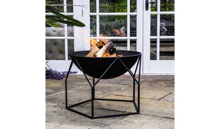 Ivyline Outdoor Buckingham Fire Pit - Black