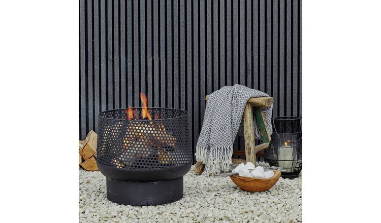 Ivyline Buttermere Basket Outdoor Fire Pit - Black