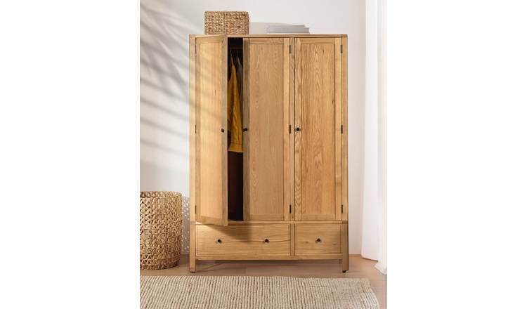 Habitat Finchley 3 Door Wardrobe - Oak