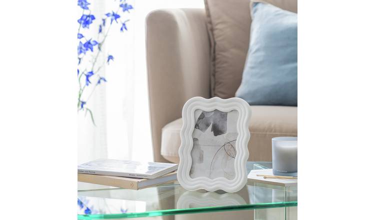 Argos Home White Wiggle Resin Picture Frame - 4x6"