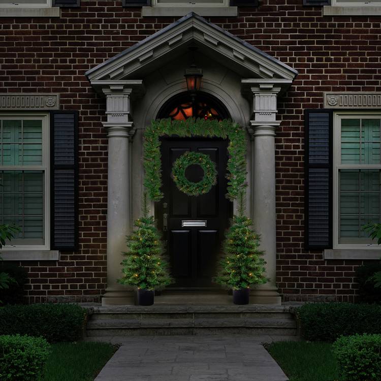 Premier Decorations Pre lit Christmas Door Decorations 0