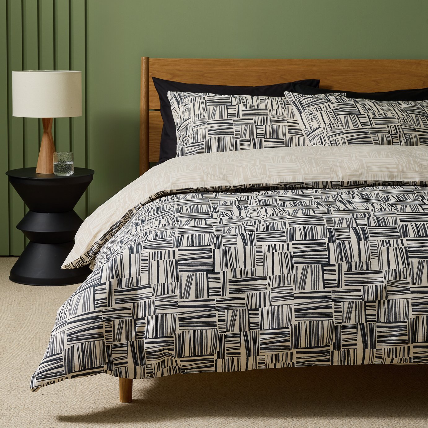 Habitat Reversible Check Bedding Set - King size