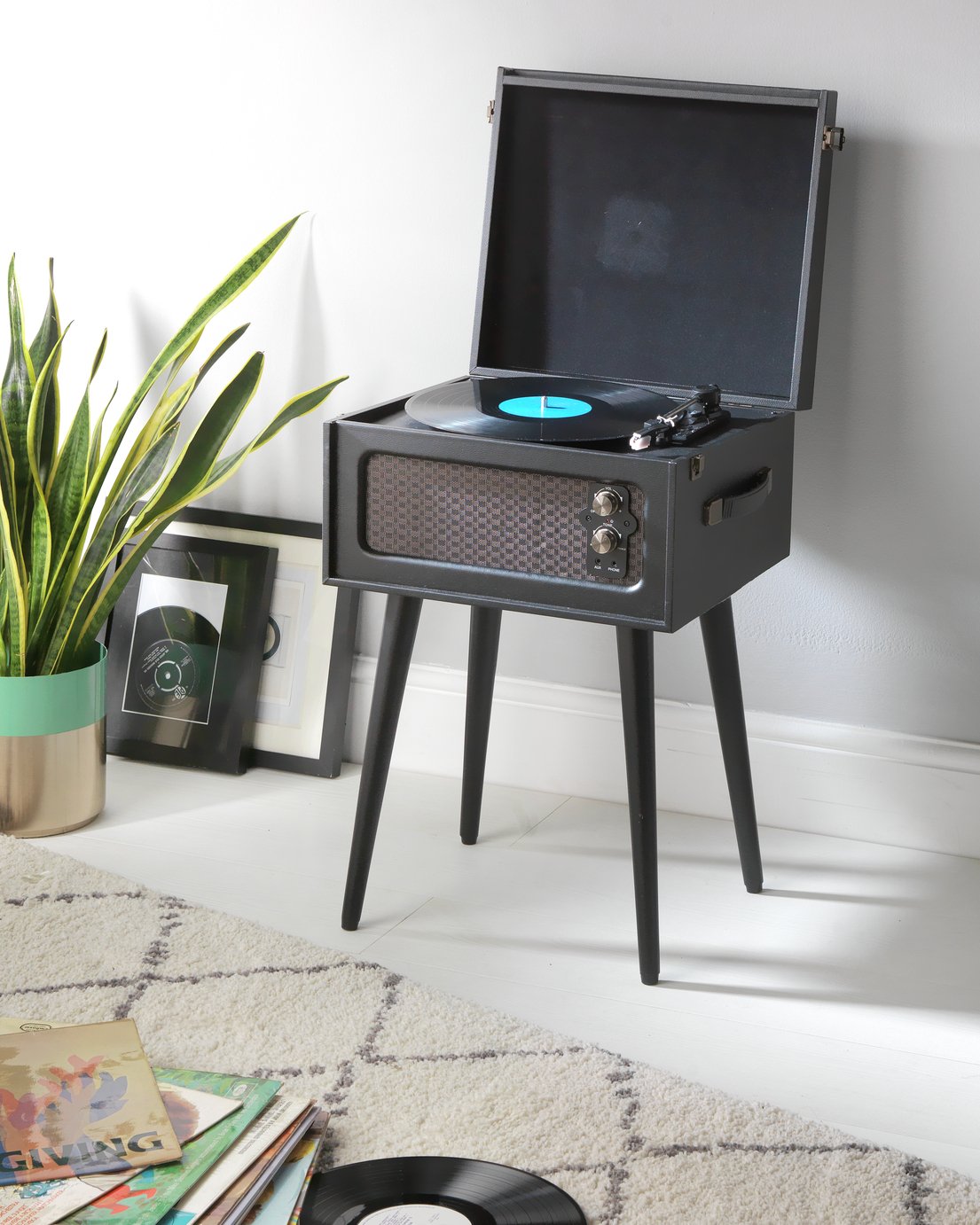 Bush Wooden Turntable with Legs Review